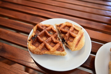 baked French,croffie