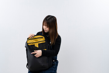 バックパックを持った女性