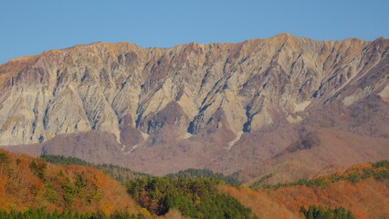 鳥取県江府町からの晩秋の大山3