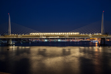 Obraz premium cable stayed bridge in istanbul turkey