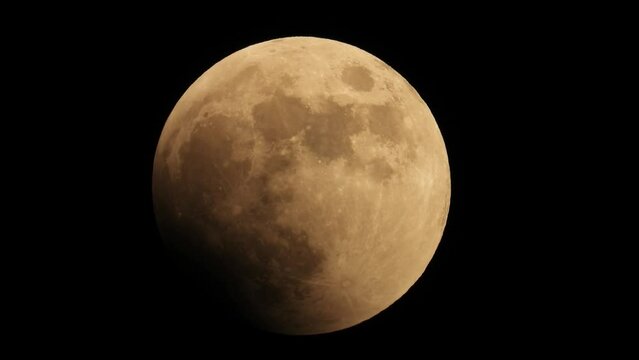 2022年11月8日皆既月食　始まり