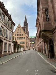 Strasbourg city center medieval old buildings  - obrazy, fototapety, plakaty