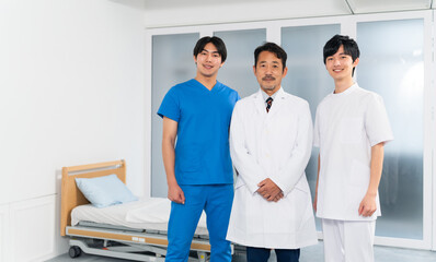 Obraz premium クリニックの医師と看護師 医療従事者のグループ