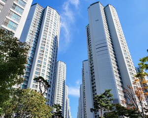 Fototapeta na wymiar 한국의 고층아파트 (아파트단지) 