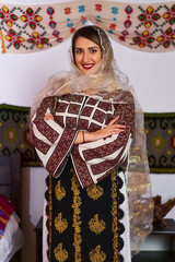 Fototapeta premium Romanian woman in traditional costume
