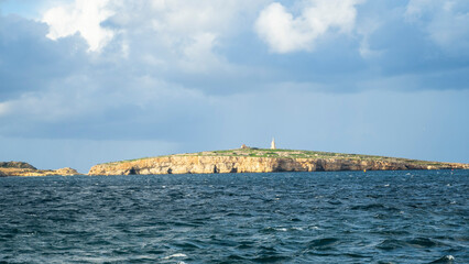 st paul's island walk ships buildings beautiful mediterranean sea malta island sand stones sun cacti
