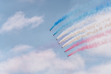 Red arrows