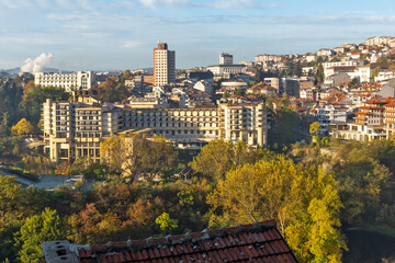 Fototapeta premium Panoramic view of city of Veliko Tarnovo, Bulgaria