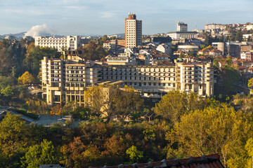 Fototapeta premium Panoramic view of city of Veliko Tarnovo, Bulgaria