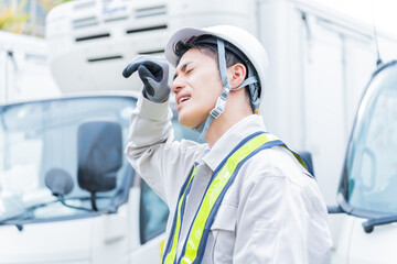 アジア人男性ガードマン