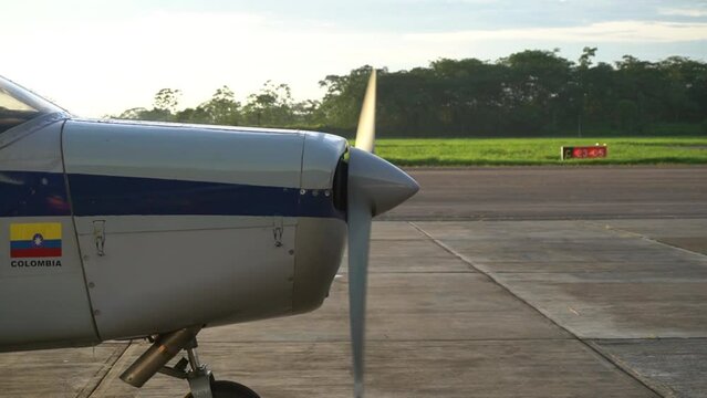 single engine elice running fast