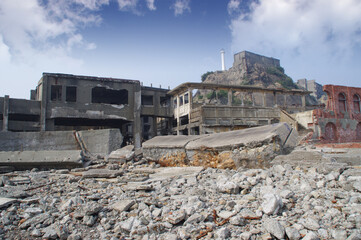 軍艦島または端島(長崎県)	