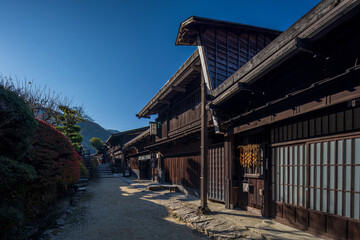秋の 中山道 妻籠宿（長野県 南木曽町）