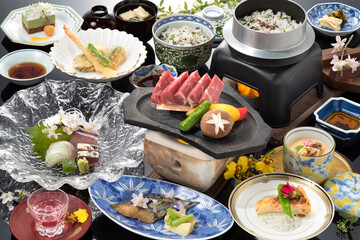 Fototapeta na wymiar 和食・春の会席料理 ・日本料理