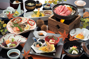 和食・豪華な秋の会席料理・日本料理	