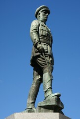 Fototapeta na wymiar Statue of Marechal Gomes da Costa in Braga, Norte - Portugal