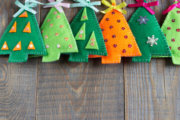 Christmas trees made of felt