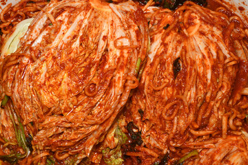 양념을 버무린 배추김치