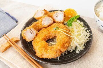 肉巻きオニオンリングフライ