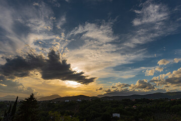 Spectacular photographs of sunsets in Molise, Italy