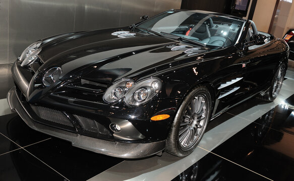 TORONTO, CANADA-FEBRUARY 11, 2010: Mercedes SLR McLaren Roadster 722 S at the 2010 Canadian International Auto Show on February 11, 2010 in Toronto