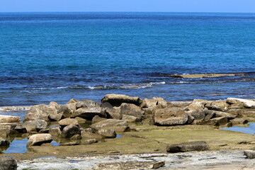 Fototapeta na wymiar Stones on the shore of the Mediterranean Sea.