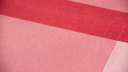 Carpeta rosa y roja de cartulina