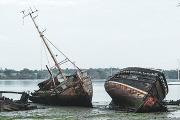 Ships graveyard