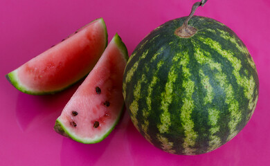 Small or dwarf watermelon in the section 