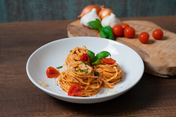 pasta with tomato sauce