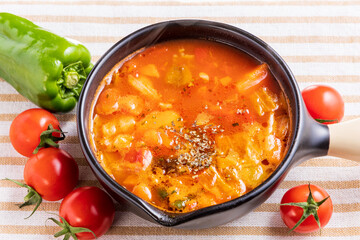 熱いミネストロ－ネ