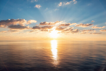 Obraz premium Dramatic Colorful Sunrise Sky over Mediterranean Sea. Sky wint Sunrays. Cloudscape Nature Background.
