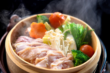 和食・鶏肉の蒸し料理・日本料理	