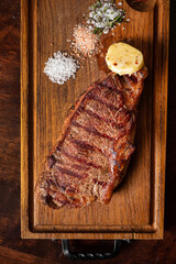 steak with salt and lemon