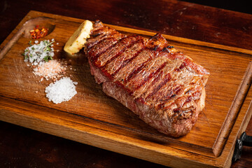 steak with salt and lemon