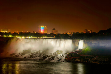 The Niagara Falls by night