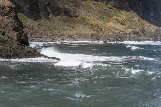 Atlantic ocean waves at island northern shore, west of Porto de Cruz, Madeira