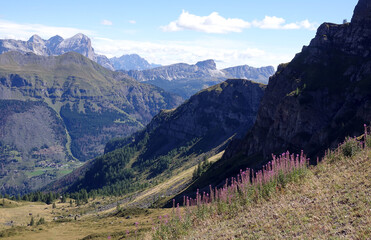Blick vom Padonkamm zu Tofana und Averau