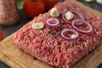 Minced pork in the process of cooking