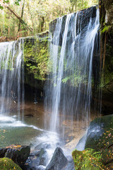 Fototapeta premium 美しい水のカーテン