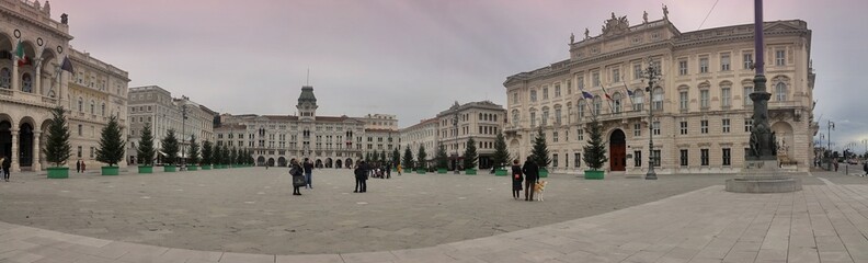 Fototapeta na wymiar Trieste Piazza Unità d'Italia