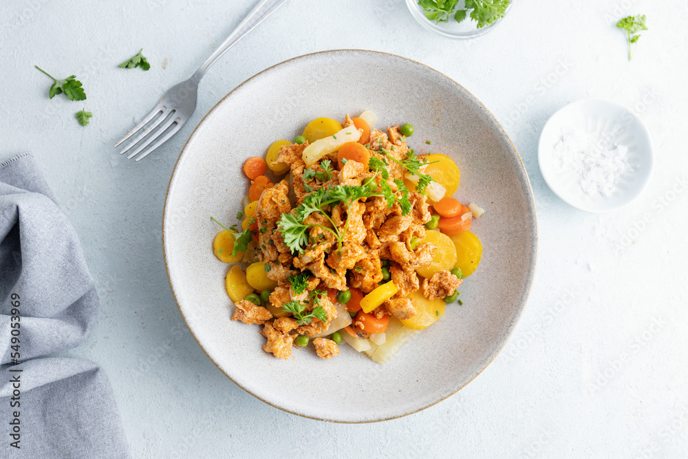 Wall mural healthy bowl with chicken and vegetables