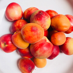 Fototapeta na wymiar peaches on a table