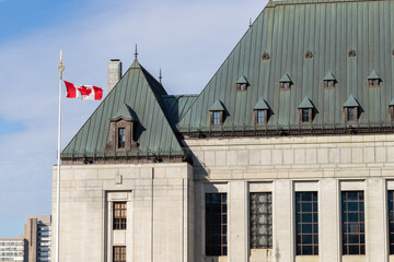 Supreme Court of Canada building with flag in Ottawa - obrazy, fototapety, plakaty
