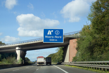 Autobahn 42, Ausfahrt 2, Moers-Nord