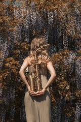 Obraz premium artist with sax