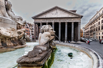 THE PANTHEON OF AGRIPPA,  ONE OF THE ARCHITECTURAL MASTERPIECES IN ROME