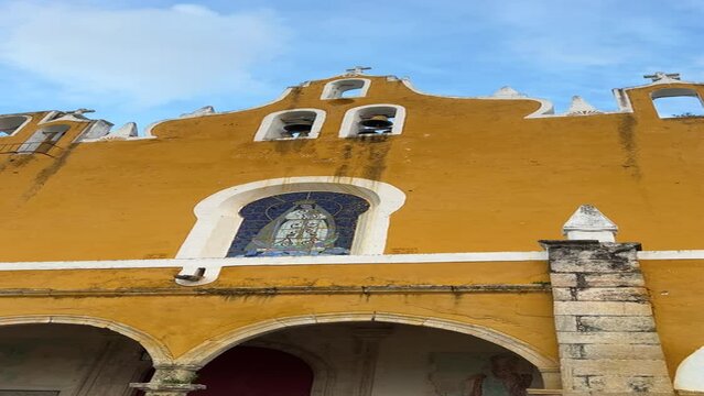 izamal, convento en merida, yucatan 