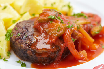 potato with cutlet and sauce