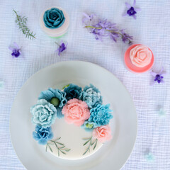 Beautiful flower shaped coconut milk jelly cake.